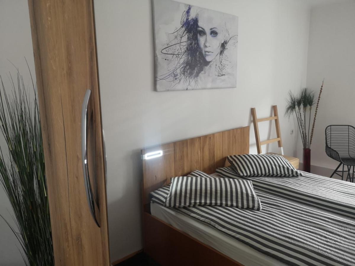 Neustadt Villa Cristian  Luaran gambar